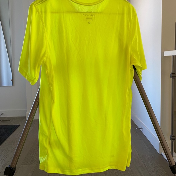 Athletic Nike Dri-Fit Training Shirt - Picture 2 of 4
